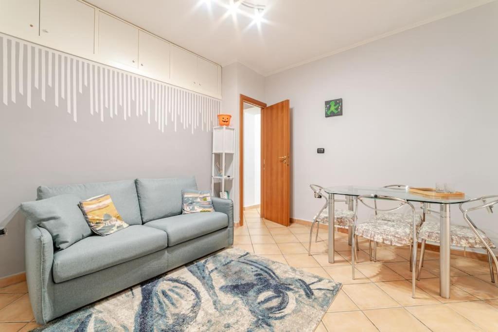 Apartment Nfa Nikyfigurellapartament *